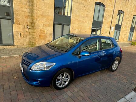 TOYOTA AURIS 1.6 V-Matic TR Euro 5 5dr