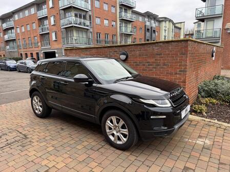 LAND ROVER RANGE ROVER EVOQUE 2.0 TD4 SE Tech