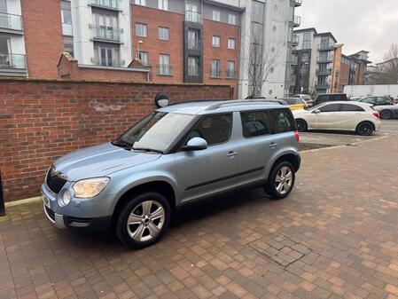 SKODA YETI 1.2 TSI SE Plus DSG Euro 5 5dr