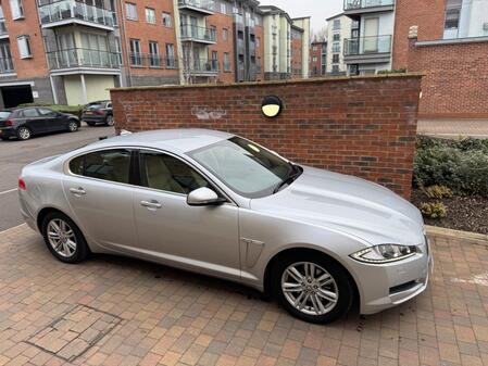 JAGUAR XF 2.2 d Luxury